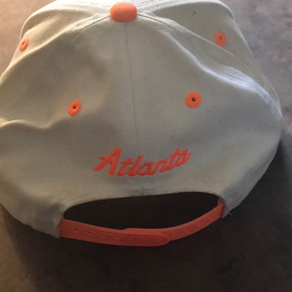 SnapBack hat - Picture 2 of 3